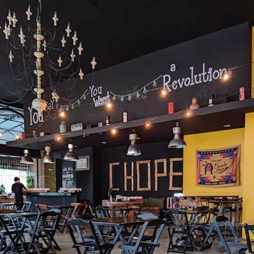 Instalação elétrica e iluminação de bar comercial